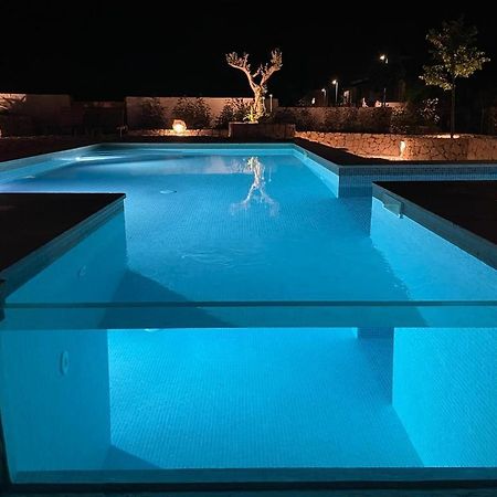Vacation House Lavanda New! Heated Pool Zadvarje Kültér fotó