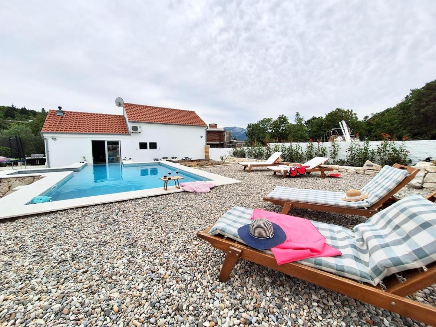 Vacation House Lavanda New! Heated Pool Zadvarje Kültér fotó